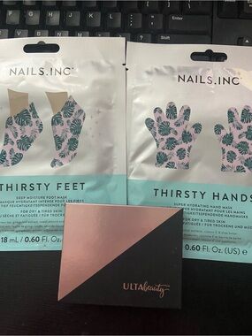 NAILS.INC Thirsty Feet & Thirsty Hands Hydrating Masks - Pink & Teal